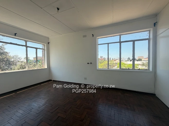 Flat for Sale – Jason Moyo and 2nd Avenue