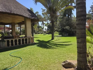 Hotel & Lodge