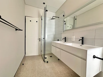 3 Bedroom Garden Flat