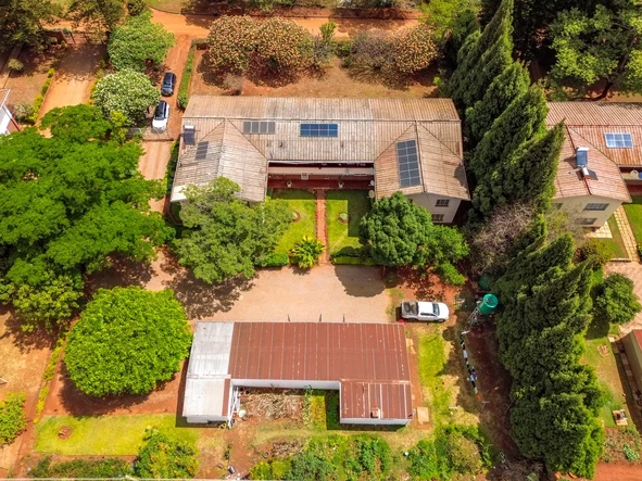 3 Bedroom Flat & Apartment