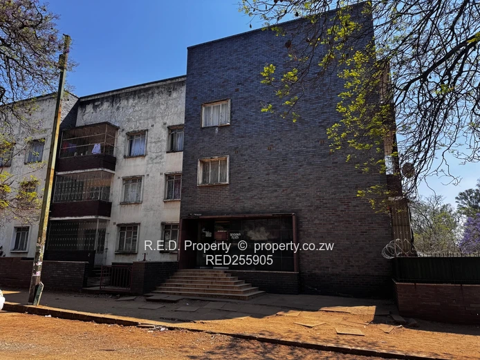2-Bedroom Flat In The CBD