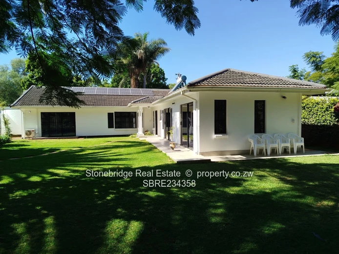 4 Bedroomed Suburbs home with commercial potential to rent