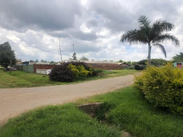 Commercial & Industrial Land