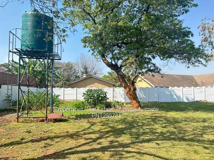 Beautifully Renovated 4-Bedroom Home – Gunhill