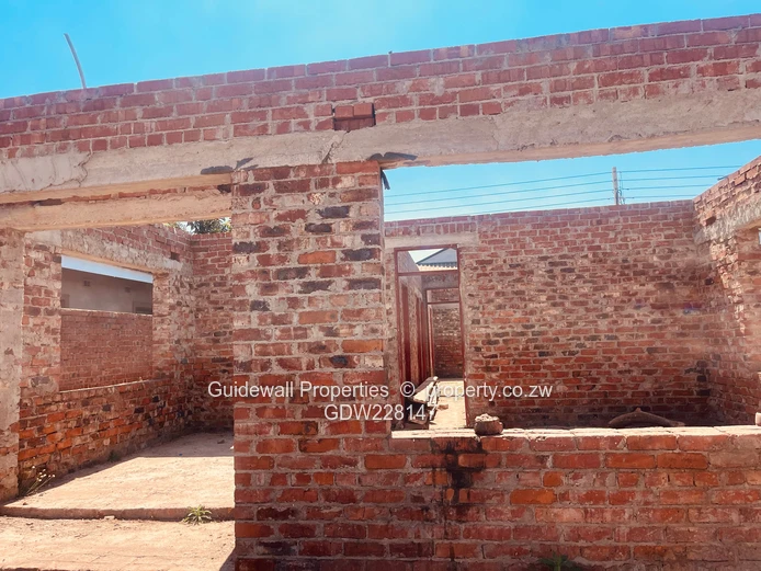 3 bed house for sale in Aspindale park at roof level