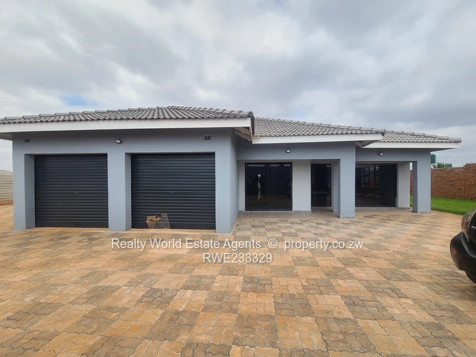 Exceptional 7-Bedroom Home with Agribusiness Potential – Ziko, Chitungwiza (Sole Mandate)