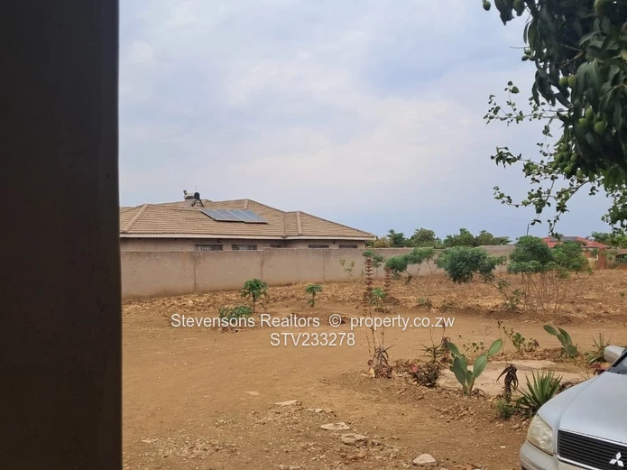 Prime stand with Cottage in Galloway Park, Norton 