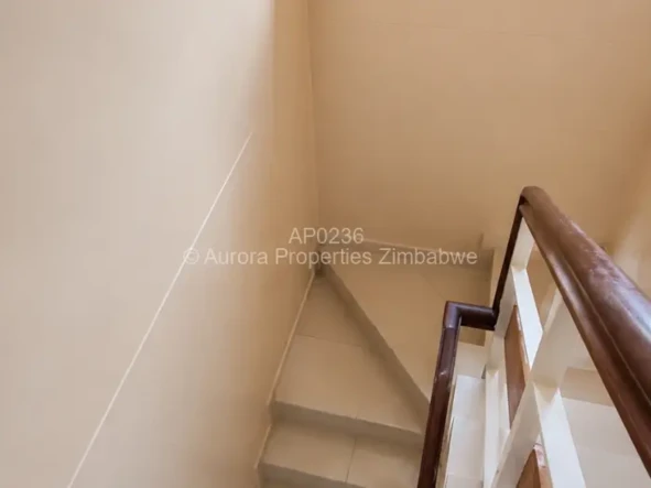 3 Bedroom Flat & Apartment