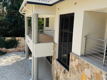 7 Bedroom House