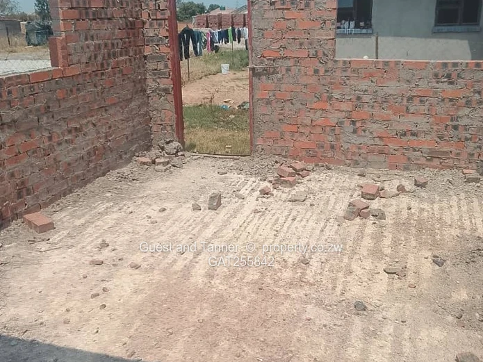 800sqm Residential Property for Sale – Zimre Park | USD 60,000