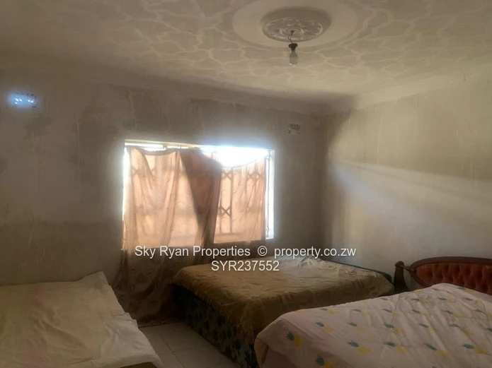 Chitungwiza Unit J House For Sale 