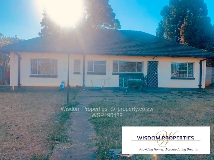 Spacious Commercial Property for Rent in Eastlea, Harare with Borehole