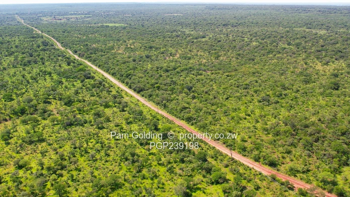 Nyamandlovu 1026 farm for sale