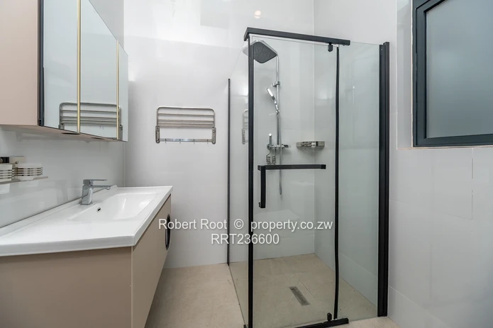 4 bed cluster home in Mount Pleasant