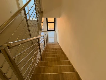 3 Bedroom Flat & Apartment