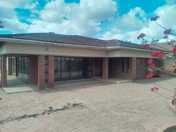 Well-Built Home with Borehole – Westgate Fairview