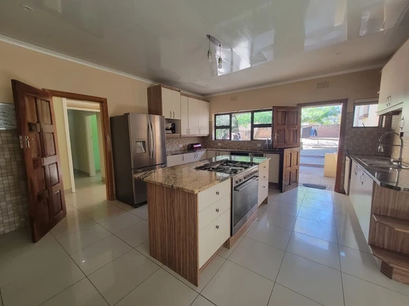 4 Bedroom House