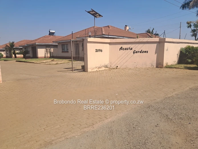 Acacia Gardens house for Rent available 1 January
