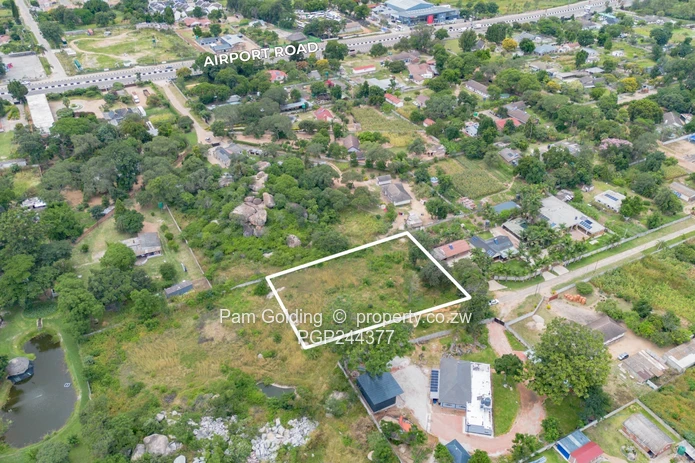 Vacant Residential Stand in Hatfield