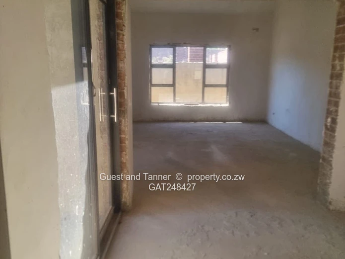 Incomplete Cluster Home For Sale – Greendale | Us$145,000