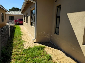 3 Bedroom Garden Flat