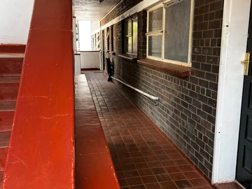 3 Bedroom Flat & Apartment