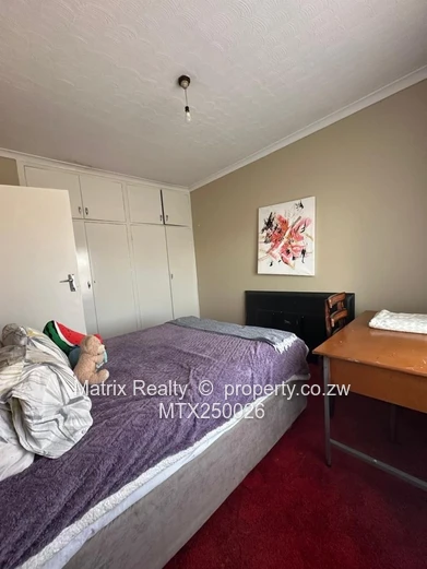 2 Bedroom Duplex Flat for Sale in Greencroft