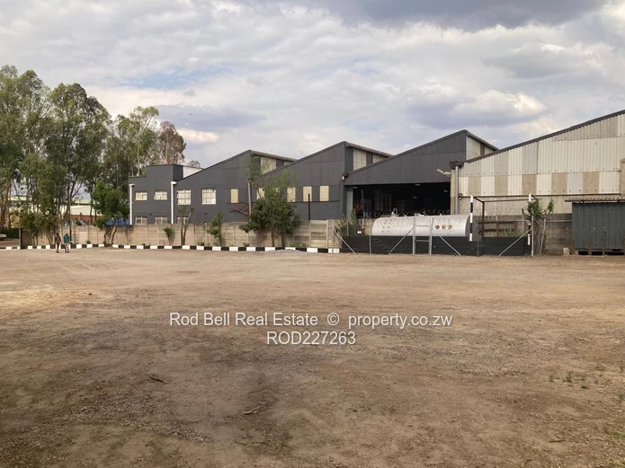 Spacious Warehouse/Office Space for Rent in Msasa.