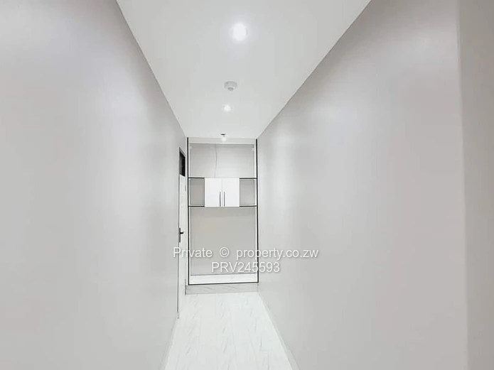 Near, modern duplex apartment to rent  (Sole Mandate)