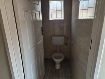 7 Bedroom House