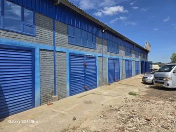 Westlea Warehouse rooms for renting. $650/mth 72sqm available for immediate use. 