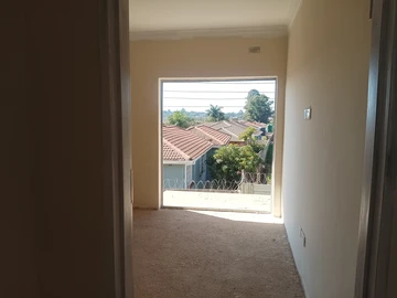 2 Bedroom Garden Flat