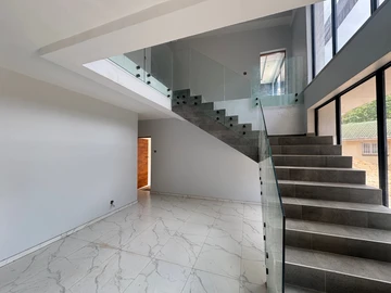 8 Unit Townhouse Complex