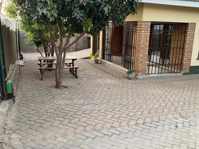 Ideal For Residential Or Commercial Use Secure Karoi Westview Property For Sale