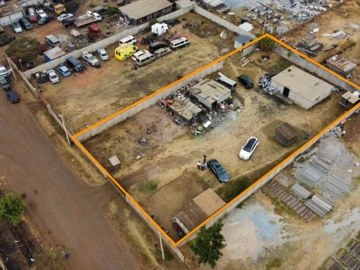 Commercial & Industrial Land