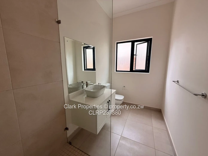 Contemporary Living in Vainona