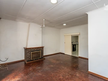 2 Bedroom Garden Flat