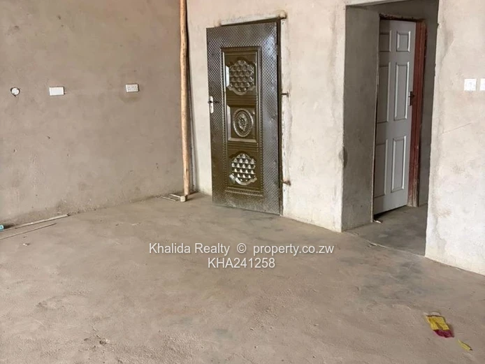 Prime Business Opportunity in Chitungwiza,Makoni