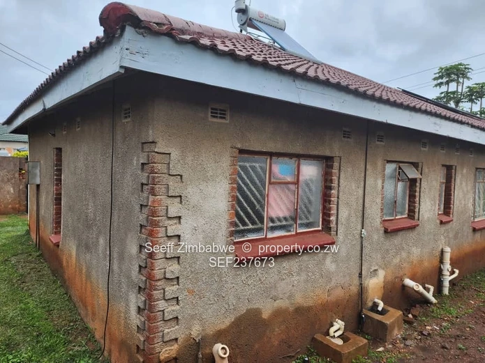 Modern Living in Harare West: A Pristine Sanctuary in Ashdown Park (Sole Mandate)