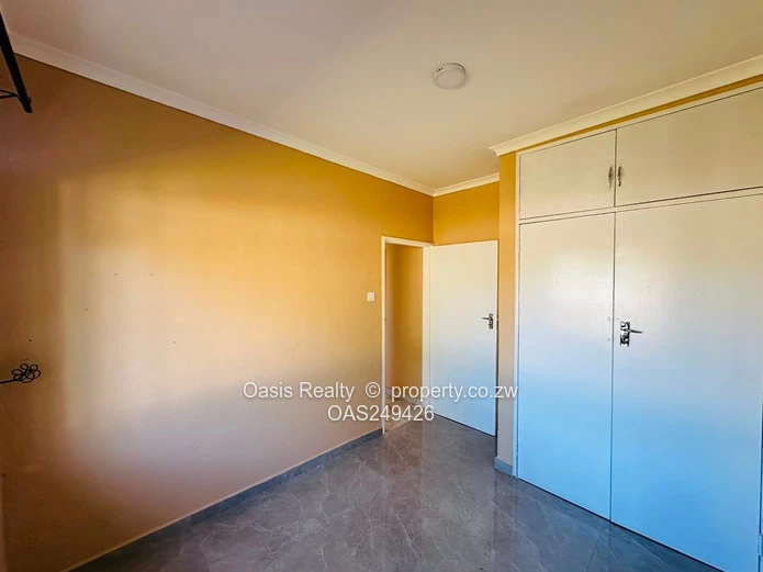 Conveniently Located Semi-detached 3 Beds Home For Rent