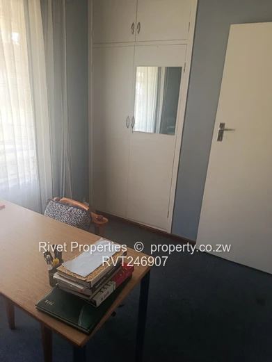 Glen Lorne Property For Sale Access To Enterprise Road