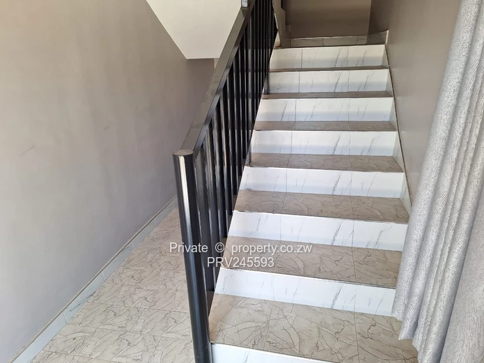 Near, modern duplex apartment to rent  (Sole Mandate)