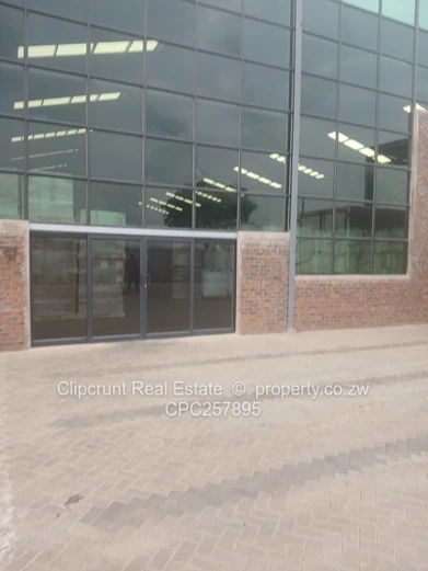 Gleneagles warehouse forsale (Sole Mandate)