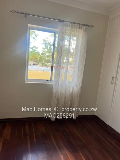 MT PLEASANT - 10 Bedroom Upmarket Mansion 