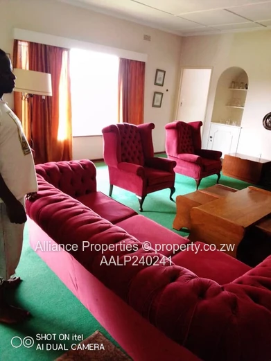 Fully Furnished Nyanga Lodge on 5,300 hectares 