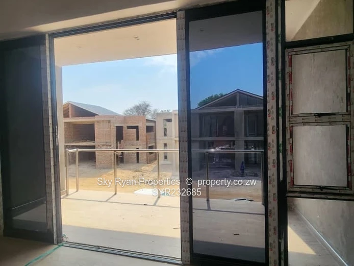Monavale Pagomo Mews Duplex For Sale 