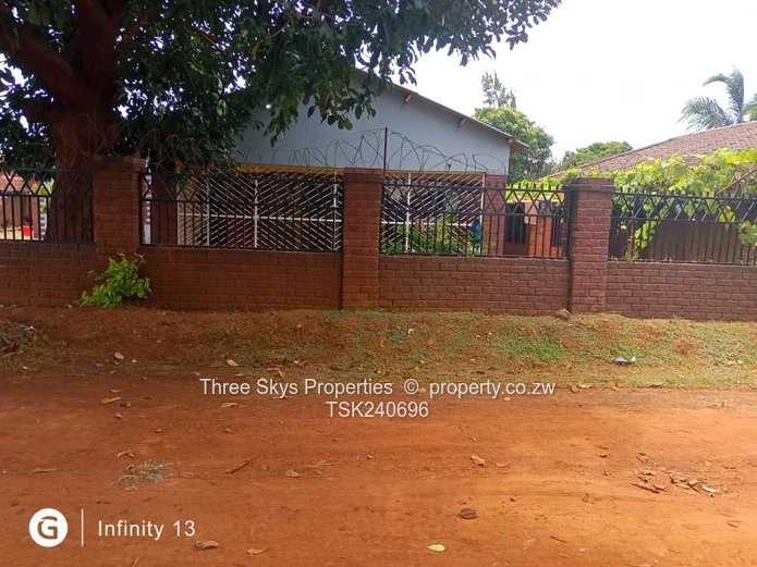 Dzivarasekwa Extension