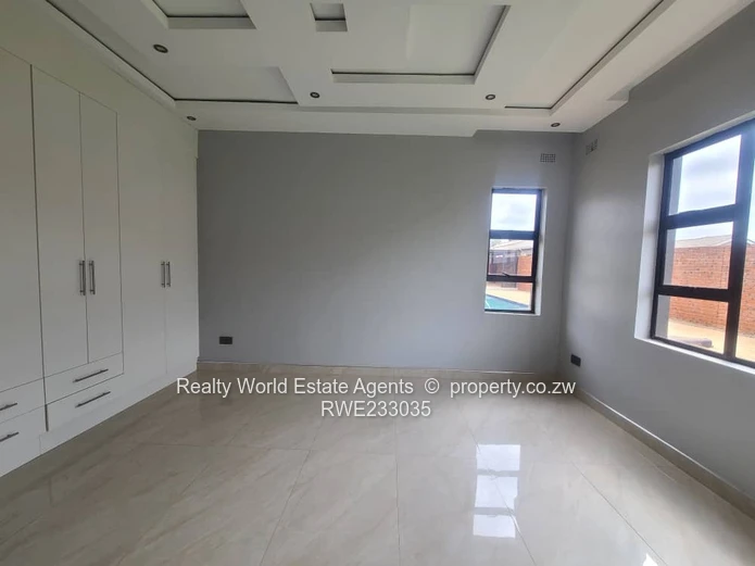 For Sale: Elegant 5-Bedroom Home with Cottage & Pool – Mt Pleasant Heights