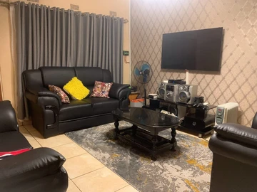 2 Bedroom Garden Flat
