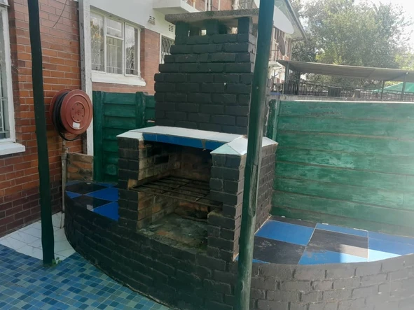 2 Bedroom Garden Flat